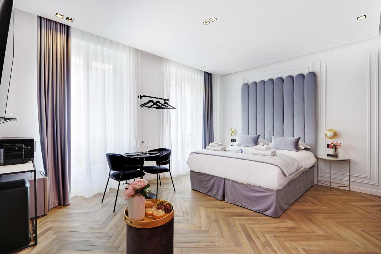 Charming Private Room - 2P - Les Halles Parijs Buitenkant foto